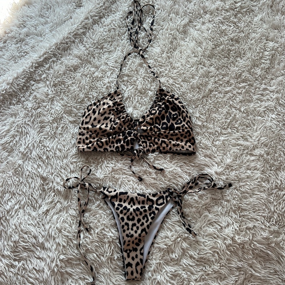 Leopard Print Bikini Bundle - Picture 5 of 10